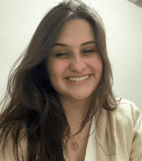 Retrato de Brenda Pujol, Designer Head na Liberty